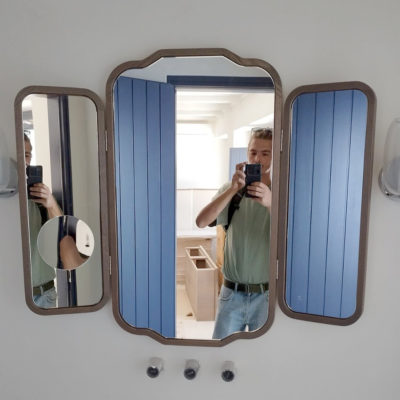 homeric_poems_hotel_santorini_mirror_tlab